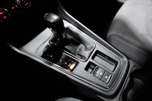 Seat Leon ST 1.0 EcoTSI Style DSG PDC NAVI CarPlay