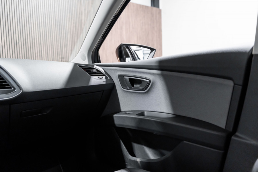 Seat Leon ST 1.0 EcoTSI Style DSG PDC NAVI CarPlay