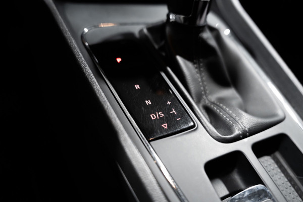 Seat Leon ST 1.0 EcoTSI Style DSG PDC NAVI CarPlay