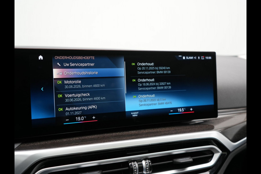 BMW 3 Serie Touring 330e Luxury Line Plug In Hybrid Facelift 293pk Dealer O.H. PHEV | Trekhaak Af Fabriek | Panodak | Head Up | Camera | Harman / Kardon | Lederen Sportstoelen Memory & Verwarmd | Adaptive LED | Widescreen Navi | Stuur Verwarmd | Keyless | Blis | 18"L.M  |