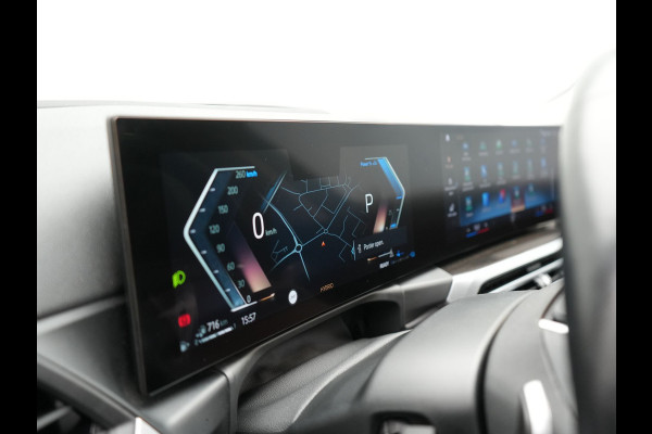BMW 3 Serie Touring 330e Luxury Line Plug In Hybrid Facelift 293pk Dealer O.H. PHEV | Trekhaak Af Fabriek | Panodak | Head Up | Camera | Harman / Kardon | Lederen Sportstoelen Memory & Verwarmd | Adaptive LED | Widescreen Navi | Stuur Verwarmd | Keyless | Blis | 18"L.M  |