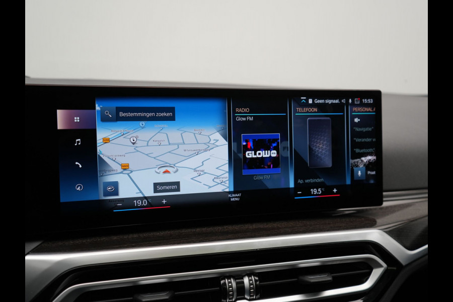 BMW 3 Serie Touring 330e Luxury Line Plug In Hybrid Facelift 293pk Dealer O.H. PHEV | Trekhaak Af Fabriek | Panodak | Head Up | Camera | Harman / Kardon | Lederen Sportstoelen Memory & Verwarmd | Adaptive LED | Widescreen Navi | Stuur Verwarmd | Keyless | Blis | 18"L.M  |