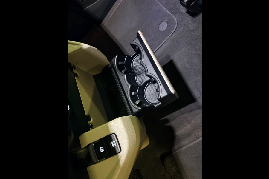 Volkswagen Multivan 1.4 eHybrid L1H1 Style / head-up / stuurverwarming / standkachel / camera HarmanKardon/ cruise stop&go