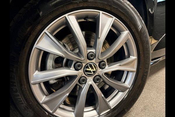 Volkswagen Multivan 1.4 eHybrid L1H1 Style / head-up / stuurverwarming / standkachel / camera HarmanKardon/ cruise stop&go