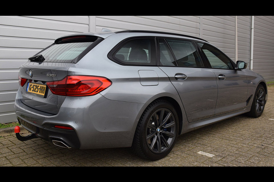 BMW 5 Serie Touring 530i High Executive*M-pakket*Pano*Trekhaak*Stoelventilatie*132Dkm*2019*