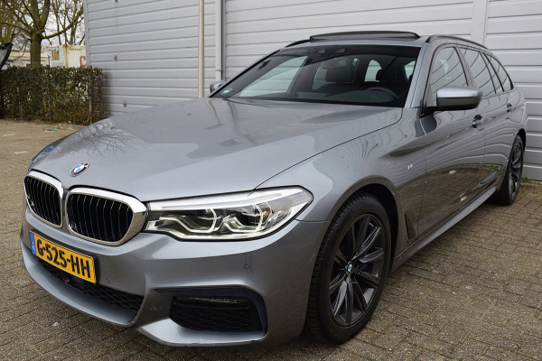 BMW 5 Serie Touring 530i High Executive*M-pakket*Pano*Trekhaak*Stoelventilatie*132Dkm*2019*