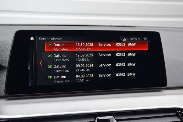 BMW 5 Serie Touring 530i High Executive*M-pakket*Pano*Trekhaak*Stoelventilatie*132Dkm*2019*