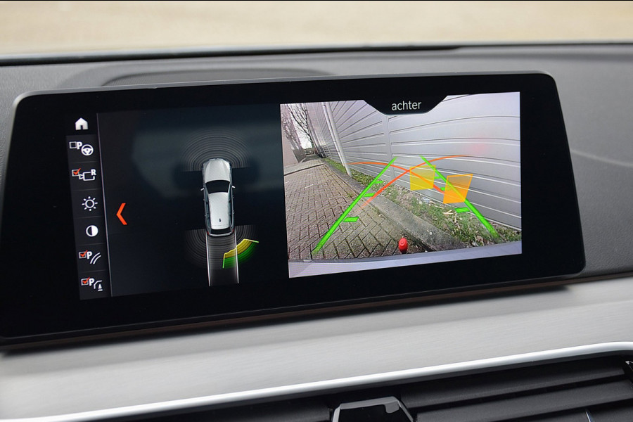 BMW 5 Serie Touring 530i High Executive*M-pakket*Pano*Trekhaak*Stoelventilatie*132Dkm*2019*