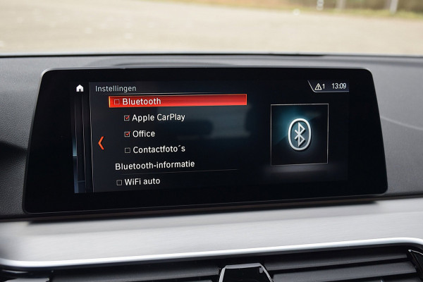 BMW 5 Serie Touring 530i High Executive*M-pakket*Pano*Trekhaak*Stoelventilatie*132Dkm*2019*