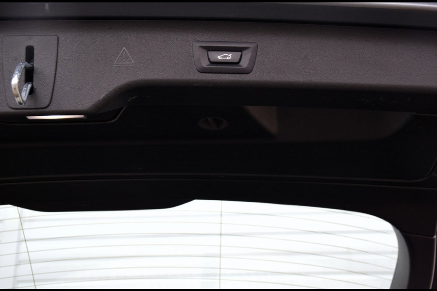 BMW 5 Serie Touring 530i High Executive*M-pakket*Pano*Trekhaak*Stoelventilatie*132Dkm*2019*