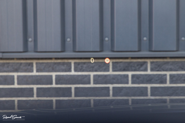 Volvo XC60 2.0 T8 Plug-in hybrid AWD Ultimate Dark Long range | Luchtvering | Bowers&Wilkins | Zwenkbare trekhaak | Panorama dak | Wol interieur |