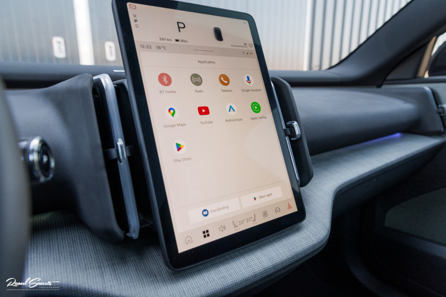 Volvo EX30 Cross Country Twin Motor Performance Ultra 69 kWh | Nieuw | Adaptieve cruise | Panorama dak | Harman Kardon | Memory | Blis |