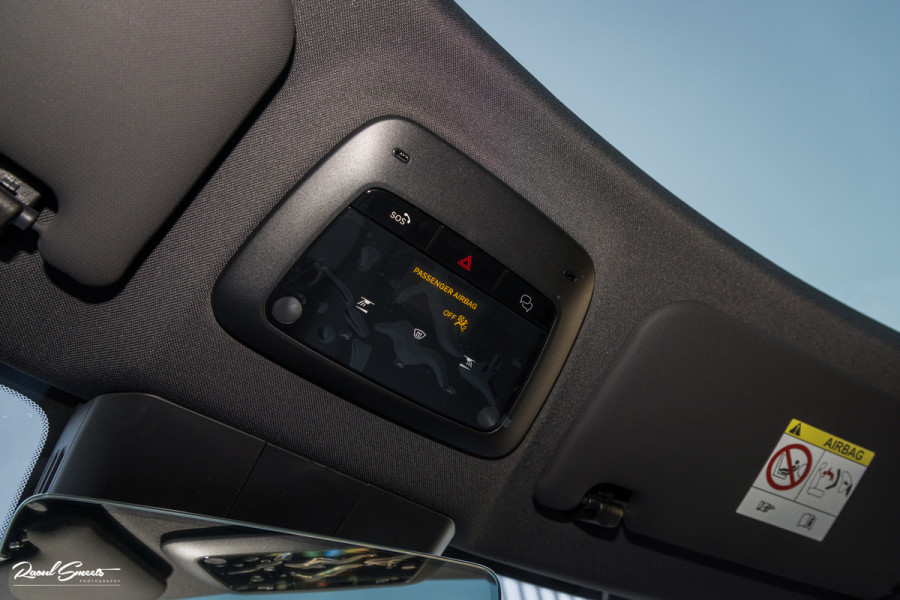 Volvo EX30 Cross Country Twin Motor Performance Ultra 69 kWh | Nieuw | Adaptieve cruise | Panorama dak | Harman Kardon | Memory | Blis |