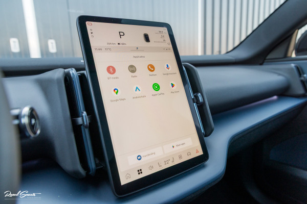 Volvo EX30 Cross Country Twin Motor Performance Ultra 69 kWh | Nieuw | Adaptieve cruise | Panorama dak | Harman Kardon | Memory | Blis |