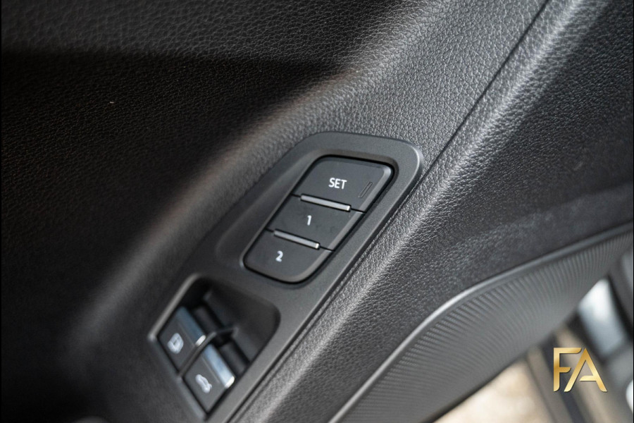 Audi Q3 Sportback 45 TFSI e S Line Panodak|Volleder|20Inch|Sonos|Sfeer