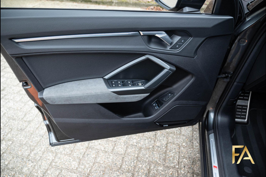 Audi Q3 Sportback 45 TFSI e S Line Panodak|Volleder|20Inch|Sonos|Sfeer