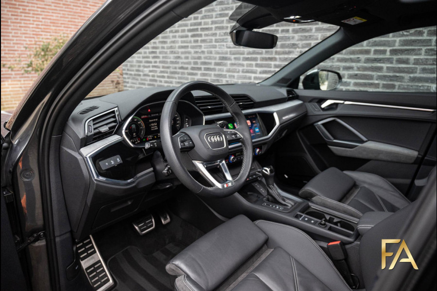 Audi Q3 Sportback 45 TFSI e S Line Panodak|Volleder|20Inch|Sonos|Sfeer