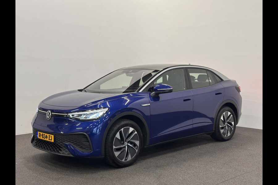 Volkswagen ID.5 Pro 77 kWh Airco ECC Warmtepomp PDC VA Navi Carplay Adaptive Cruise Control 19" Ambiente Verlichting Stoelverwarming