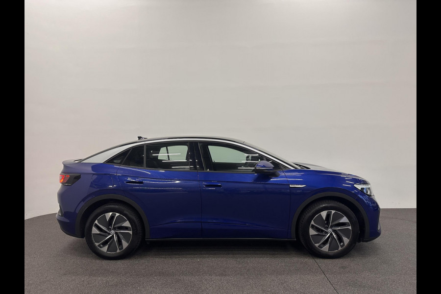 Volkswagen ID.5 Pro 77 kWh Airco ECC Warmtepomp PDC VA Navi Carplay Adaptive Cruise Control 19" Ambiente Verlichting Stoelverwarming
