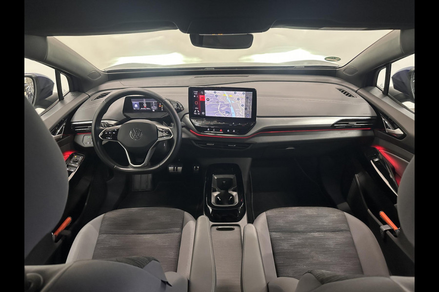 Volkswagen ID.5 Pro 77 kWh Airco ECC Warmtepomp PDC VA Navi Carplay Adaptive Cruise Control 19" Ambiente Verlichting Stoelverwarming