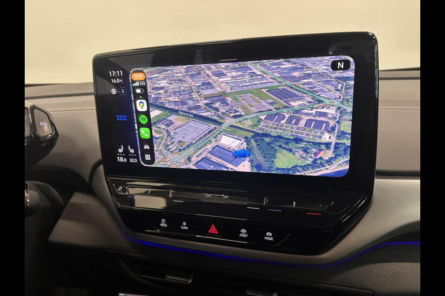 Volkswagen ID.5 Pro 77 kWh Airco ECC Warmtepomp PDC VA Navi Carplay Adaptive Cruise Control 19" Ambiente Verlichting Stoelverwarming