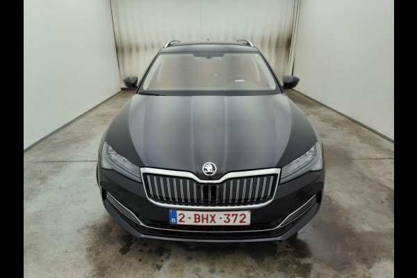 Škoda Superb 1.4 TSI iV Business Edition Plus Vol leder Airco ECC Navi Carplay PDC VA+ Camera Cruise Control Elek. stoel + verwarming
