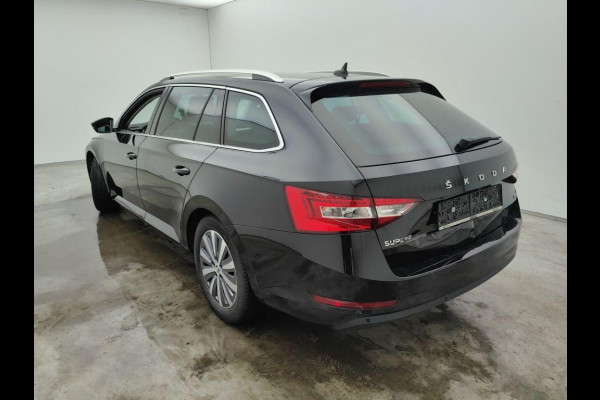 Škoda Superb 1.4 TSI iV Business Edition Plus Vol leder Airco ECC Navi Carplay PDC VA+ Camera Cruise Control Elek. stoel + verwarming