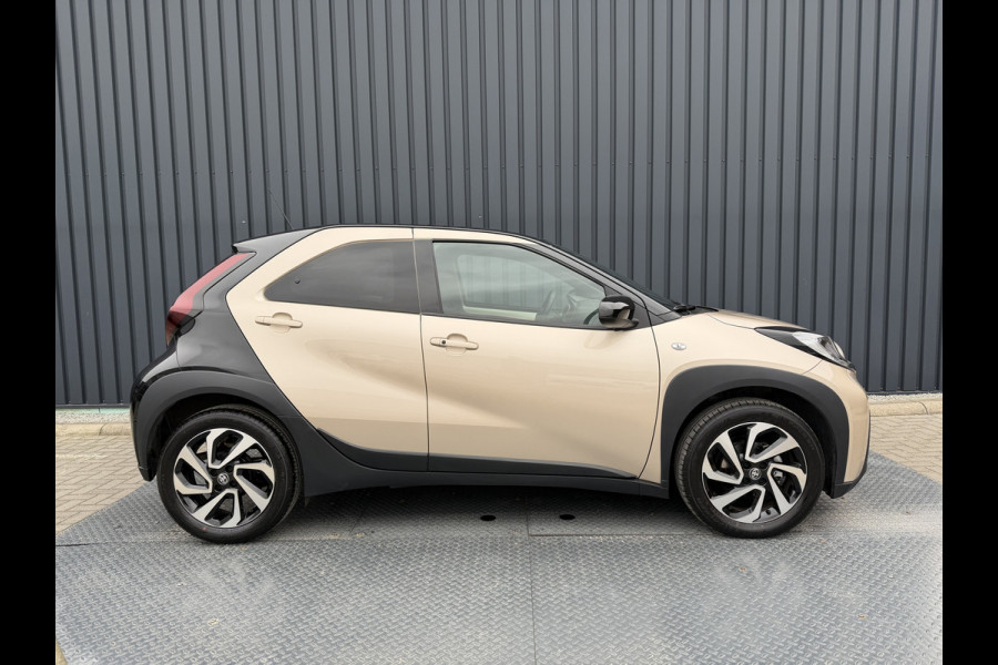 Toyota Aygo X 1.0 VVT-i S-CVT Premium | 6.000 km | PDC V+A | Clima | Rijklaar!!