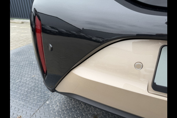 Toyota Aygo X 1.0 VVT-i S-CVT Premium | 6.000 km | PDC V+A | Clima | Rijklaar!!