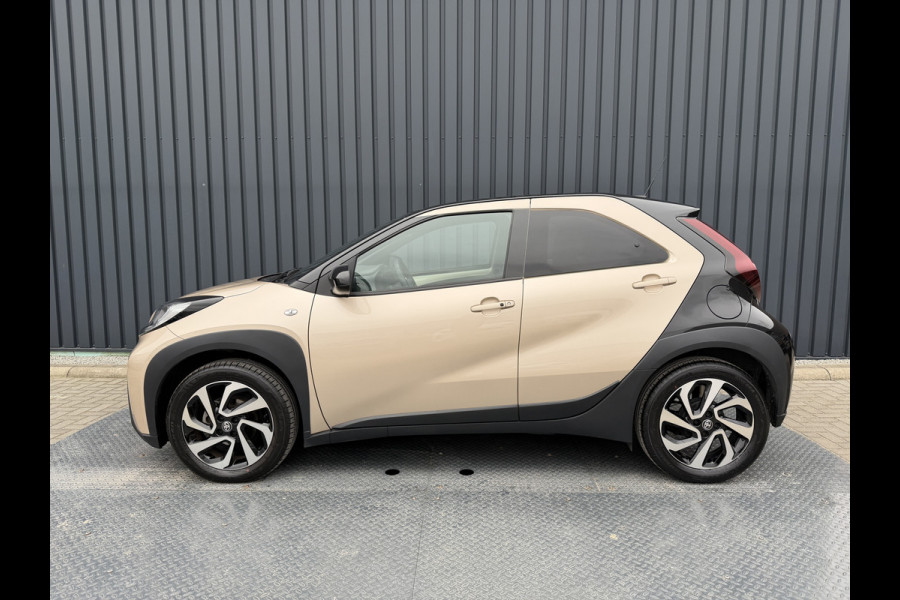 Toyota Aygo X 1.0 VVT-i S-CVT Premium | 6.000 km | PDC V+A | Clima | Rijklaar!!