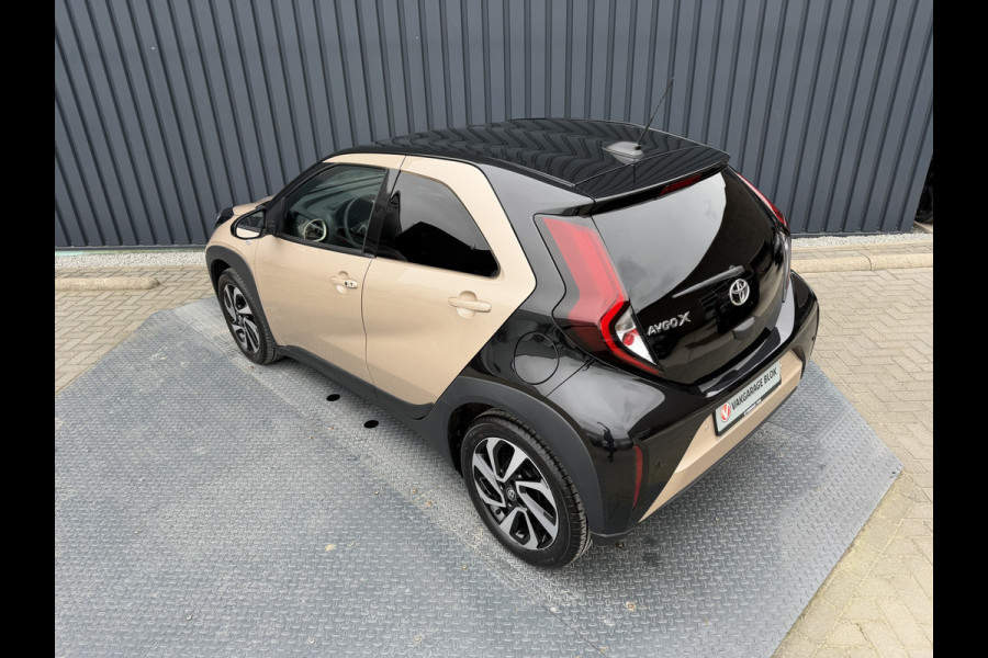 Toyota Aygo X 1.0 VVT-i S-CVT Premium | 6.000 km | PDC V+A | Clima | Rijklaar!!