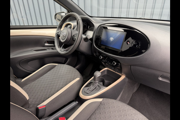 Toyota Aygo X 1.0 VVT-i S-CVT Premium | 6.000 km | PDC V+A | Clima | Rijklaar!!