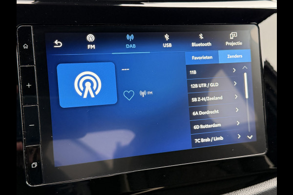 Toyota Aygo X 1.0 VVT-i S-CVT Premium | 6.000 km | PDC V+A | Clima | Rijklaar!!