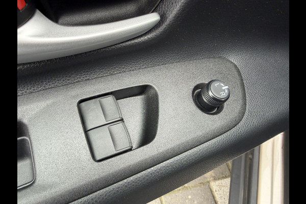 Toyota Aygo X 1.0 VVT-i S-CVT Premium | 6.000 km | PDC V+A | Clima | Rijklaar!!