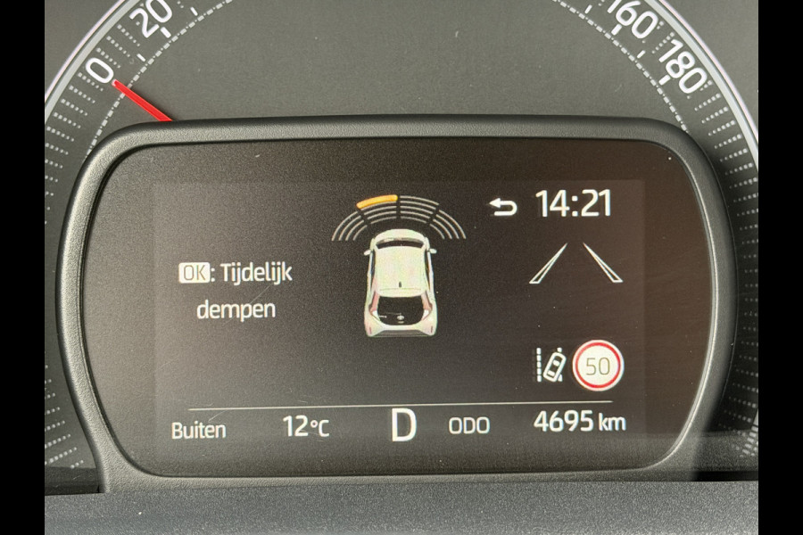 Toyota Aygo X 1.0 VVT-i S-CVT Premium | 6.000 km | PDC V+A | Clima | Rijklaar!!