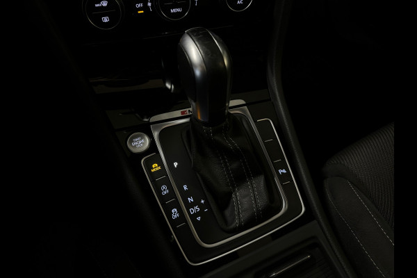 Volkswagen Golf 2.0 TSI 4Motion R Pano|Dynaudio|Sfeer|Keyless