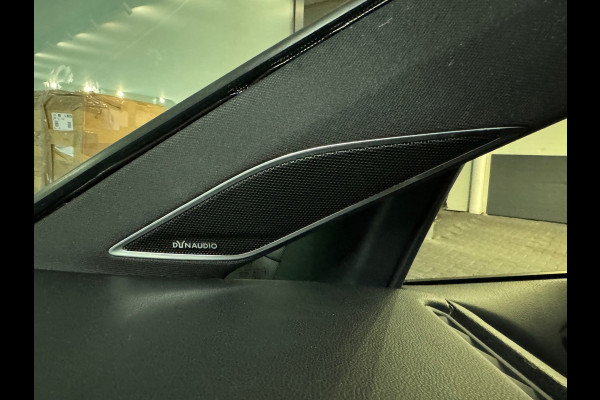 Volkswagen Golf 2.0 TSI 4Motion R Pano|Dynaudio|Sfeer|Keyless