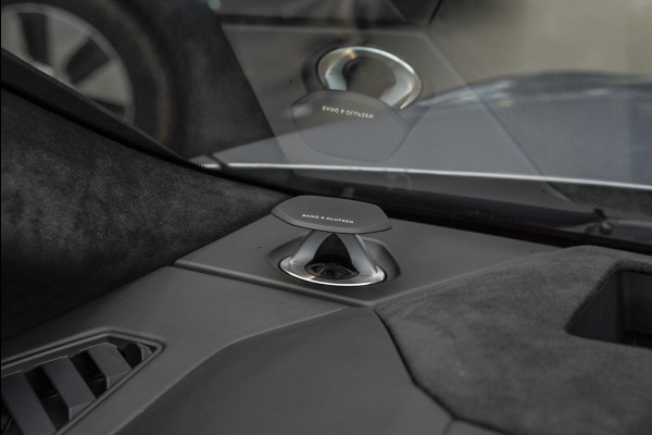 Lamborghini Urus 4.0 V8 HUD Panodak Leder Ceramic Keyless ACC 360 Camera B&O Massage Alcantara hemel Elektr. achterklep Elektr. verstelbare stoelen met memory Stoel & Stuurverwarming Navi PDC Climate LM velgen