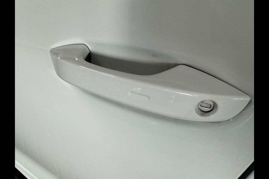 Volkswagen Golf 2.0 TSI R 4M Performance Pano|HuD|H/K|Akrapovic