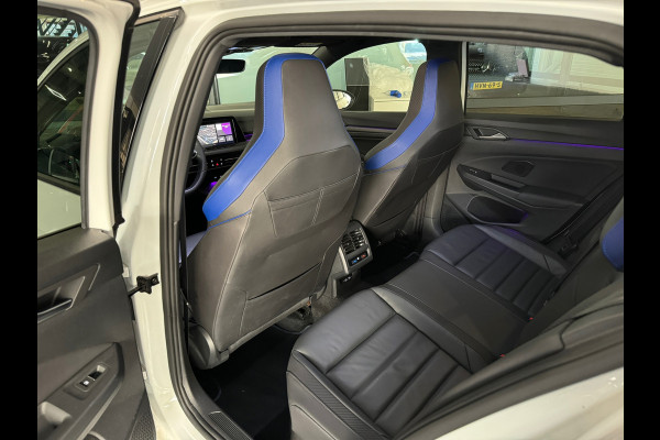 Volkswagen Golf 2.0 TSI R 4M Performance Pano|HuD|H/K|Akrapovic