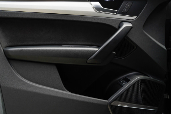 Audi Q5 50 TFSIe quattro PlugIn Line Competition Panodak HUD B&O Navi Elektr. achterklep Climate LM velgen PDC BTW auto