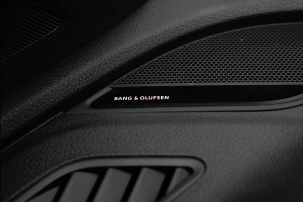 Audi Q5 50 TFSIe quattro PlugIn Line Competition Panodak HUD B&O Navi Elektr. achterklep Climate LM velgen PDC BTW auto