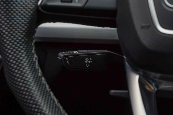 Audi Q5 50 TFSIe quattro PlugIn Line Competition Panodak HUD B&O Navi Elektr. achterklep Climate LM velgen PDC BTW auto