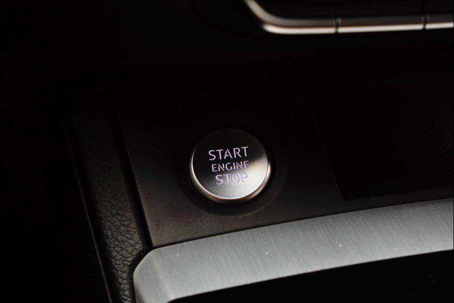 Audi Q5 50 TFSIe quattro PlugIn Line Competition Panodak HUD B&O Navi Elektr. achterklep Climate LM velgen PDC BTW auto