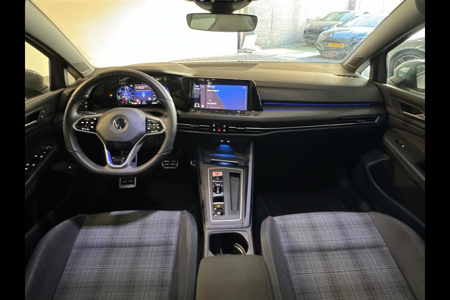 Volkswagen Golf 1.4 eHybrid GTE Sfeer|Camera|IQ Light|CarPlay