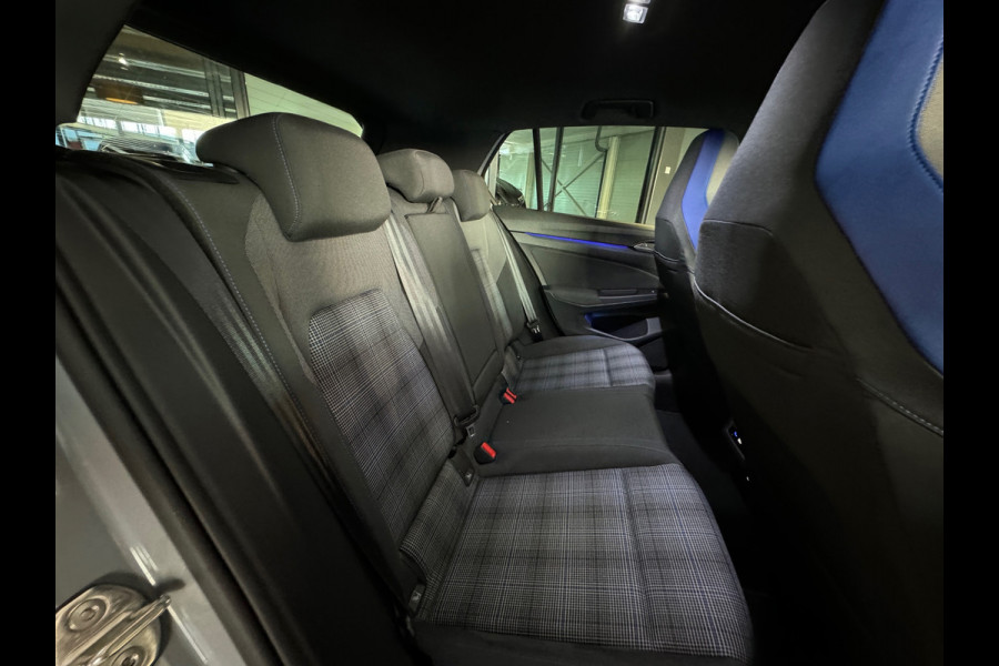 Volkswagen Golf 1.4 eHybrid GTE Sfeer|Camera|IQ Light|CarPlay