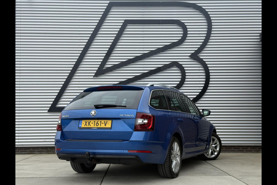 Škoda Octavia Combi 1.5 TSI Greentech Style Business Navi|Camera|Trekhaak|Clima|Cruise|Carplay|PDC|Stoelverwarming|N.A.P|APK tot 02-2027