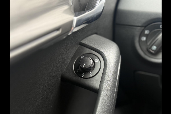 Škoda Octavia Combi 1.5 TSI Greentech Style Business Navi|Camera|Trekhaak|Clima|Cruise|Carplay|PDC|Stoelverwarming|N.A.P|APK tot 02-2027