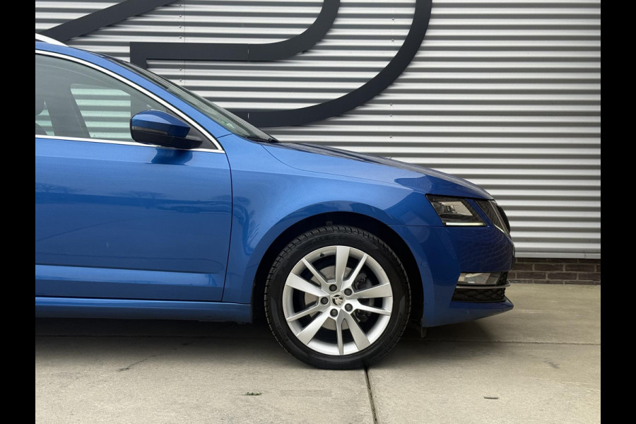 Škoda Octavia Combi 1.5 TSI Greentech Style Business Navi|Camera|Trekhaak|Clima|Cruise|Carplay|PDC|Stoelverwarming|N.A.P|APK tot 02-2027