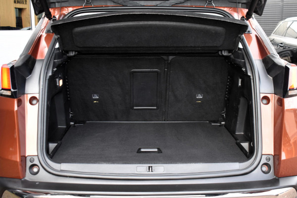 Peugeot 3008 1.2 PureTech 130PK Aut. Allure | Trekhaak | Navi | Camera | Incl. garantie